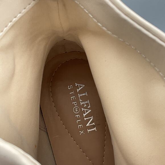 NEW Alfani Women’s Terrie Square Toe Booties White Size 11M - Picture 6 of 11